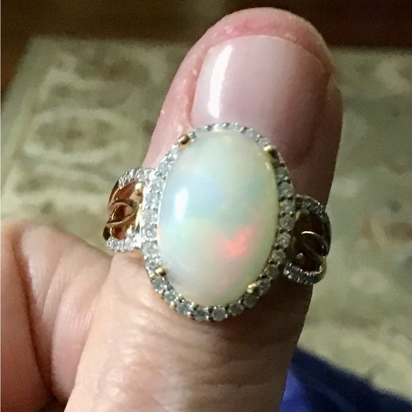 14K YG Opal & Diamond Halo Ring - Picture 6 of 6